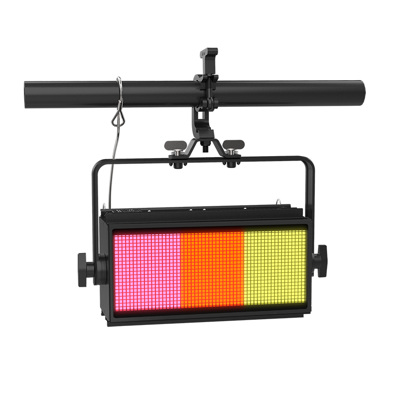 ACME THUNDER IP Цветной светодиодный прибор