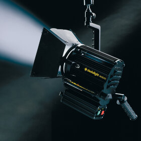 Светильник Dedolight DLH400SDT