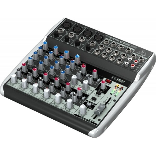 Микшерный пульт Behringer Q1202USB