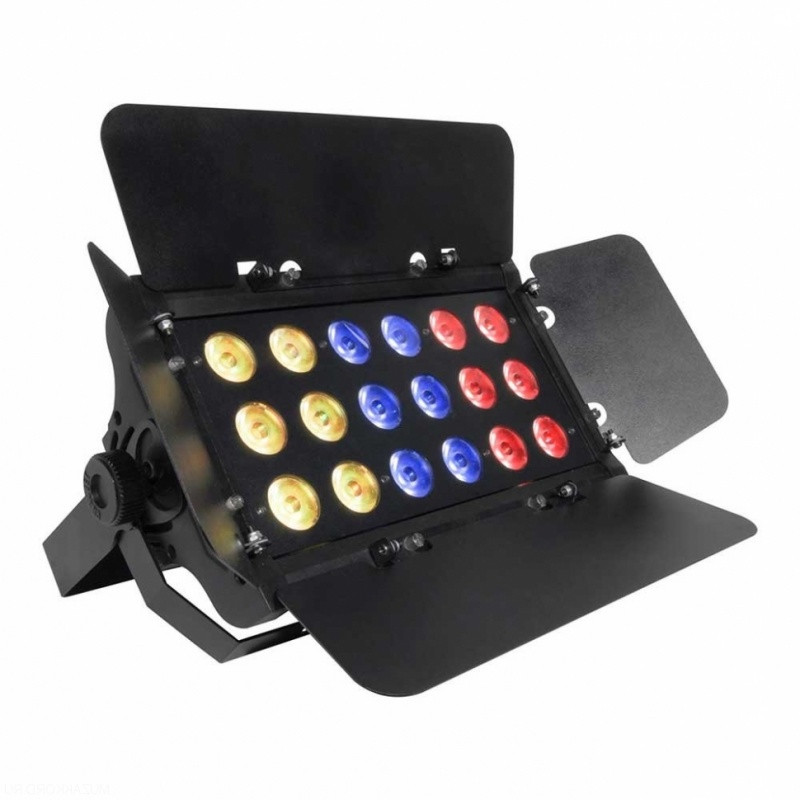 Светодиодный прожектор CHAUVET-DJ Slim Bank TRI 18 USB