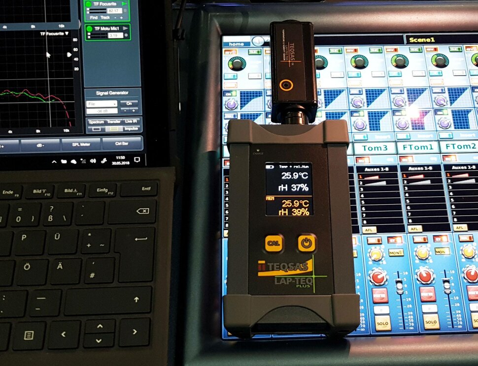 L-Acoustics LAP-TEQ PLUS display Ручной контрольный прибор с TFT экраном