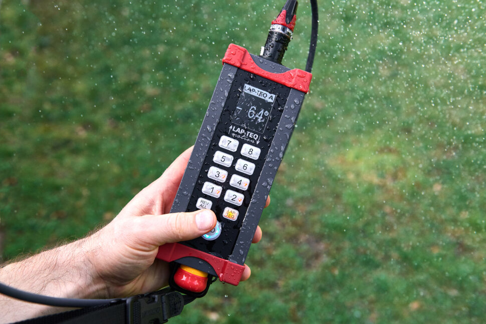 L-Acoustics LAP-TEQ MOTION Ручной прибор  с 1,8” экраном для удаленного управления цепными лебедками