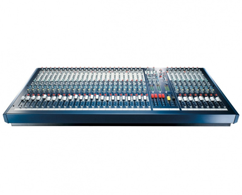 Микшерный пульт Soundcraft LX7ii-24