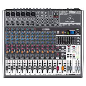 Микшерный пульт Behringer X1832USB
