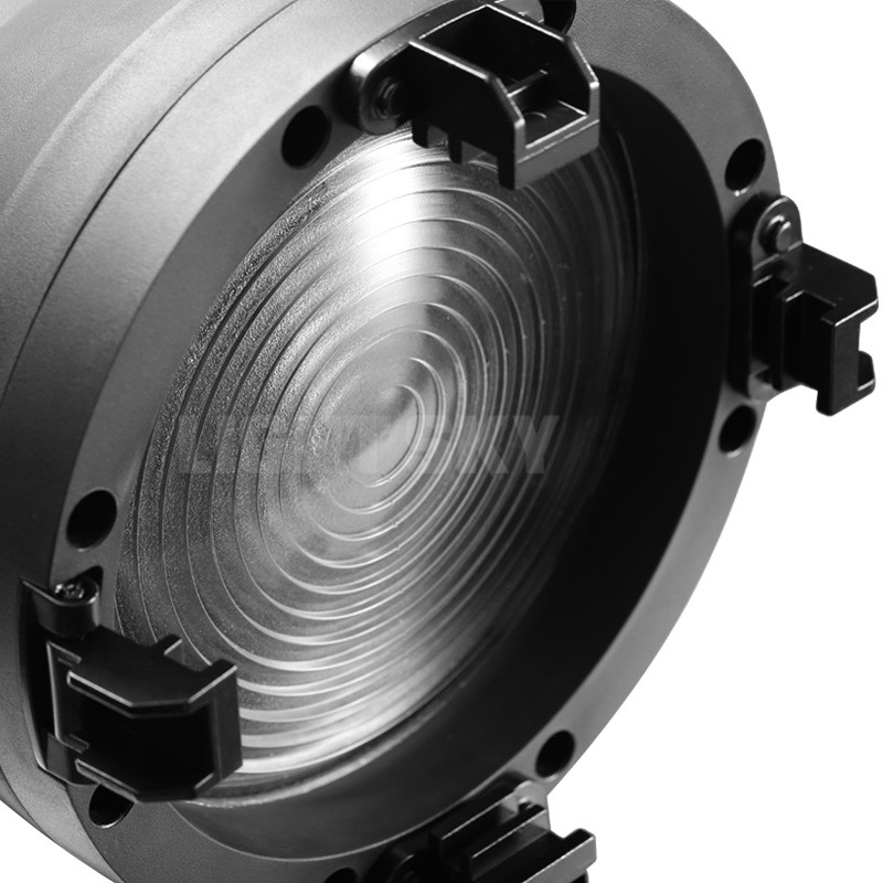 Light Sky 9800 L7-T48 Прожектор с линзой Френеля