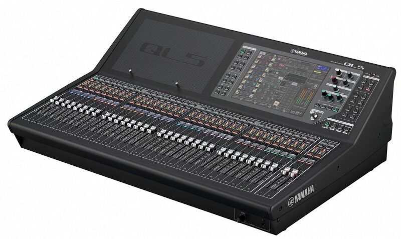 Цифровой микшерный пульт Yamaha QL5
